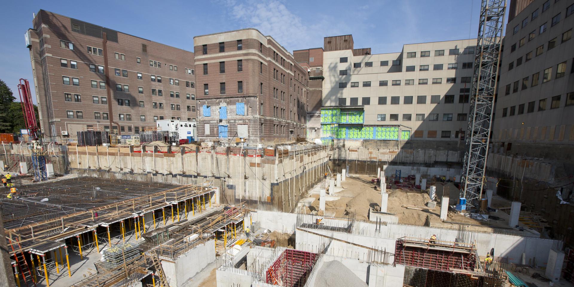 Construction of MGH's new underground parking structure