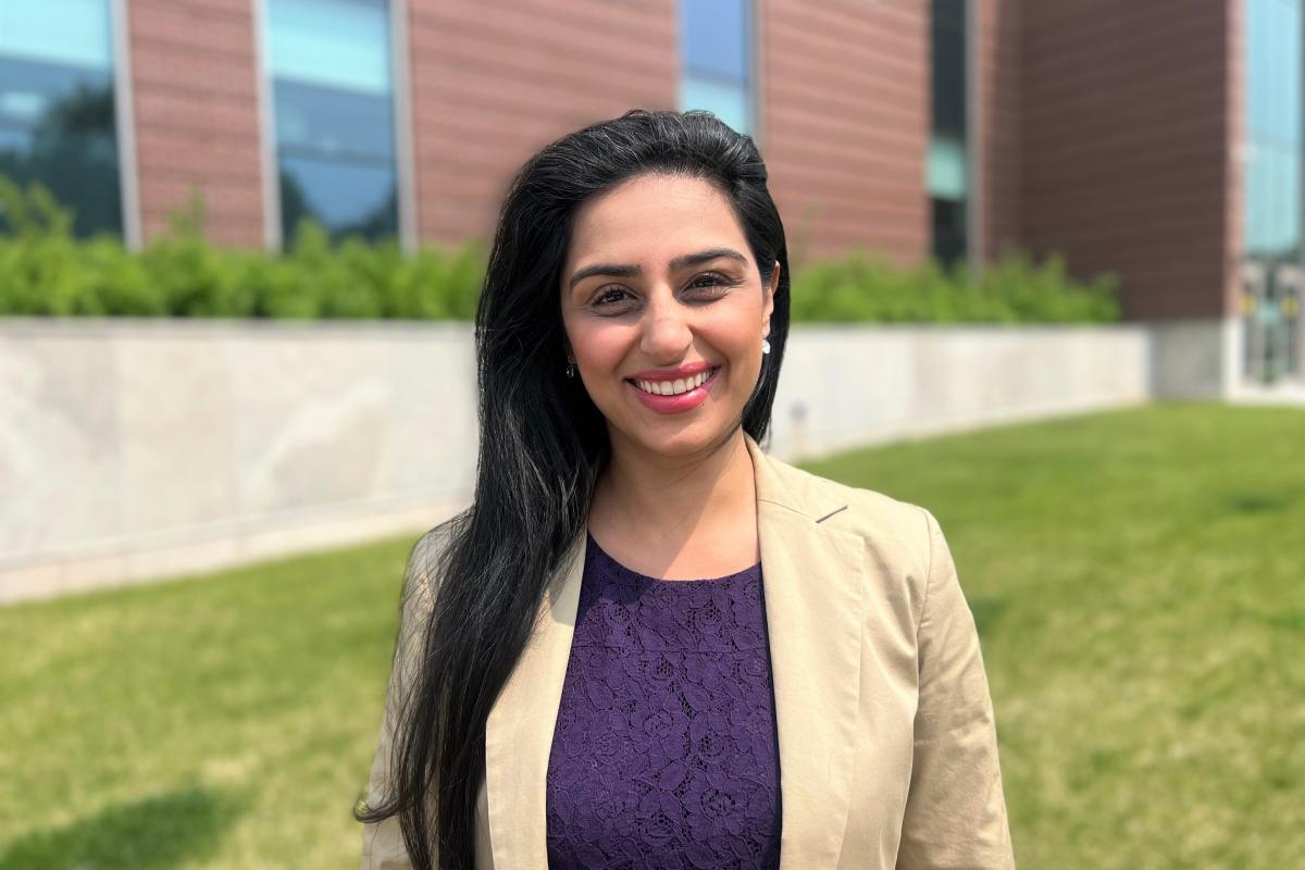 Anita Roopani outside smiling 