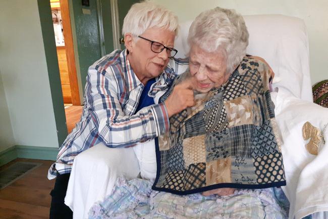 Terry Burns with her mother, 96-year-old Stella Burns.