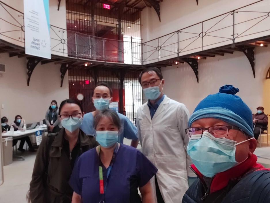 From left to right, Dr. Victoria Lin, Dr. Tat Wong, Dr. Karen Chu, Dr. Kaiyan Su and Dr. Terence Leung at a pop-up vaccine clinic for Cantonese- and Mandarin-speaking patients at Bridgepoint Active Healthcare’s Administration Building.