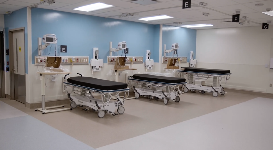 A recovery bay in the Outpatient Procedures Unit.
