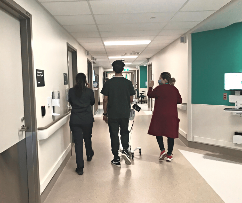 Parisa Alvand and her medicine team rounding on the ninth floor of the Ken and Marilyn Thomson Patient Care Centre during the morning of the inpatient move on February 4.