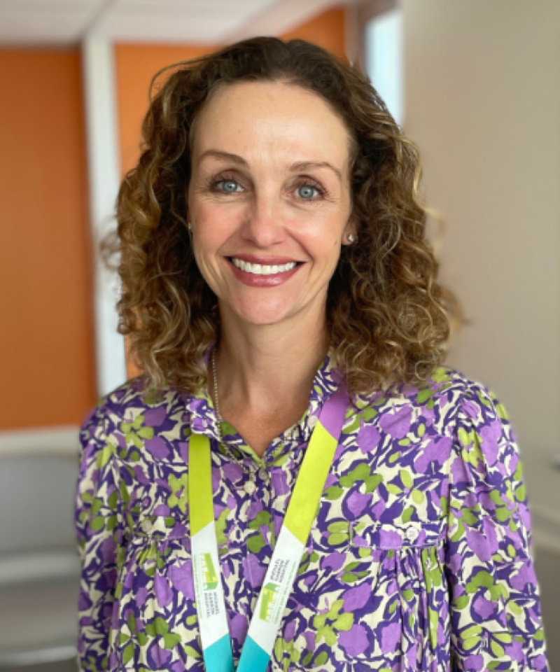 Dr. Susan MacKenzie