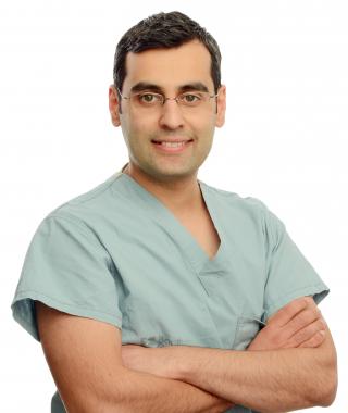 Dr. Moe Zia